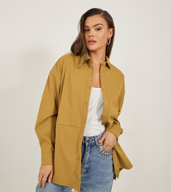 Solid Oversized Spread Collar Tunic Shirt