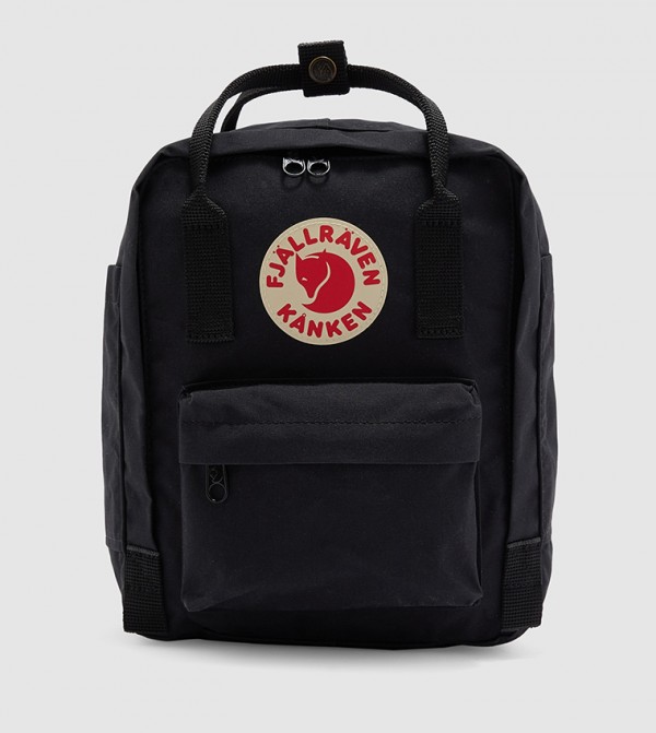 Black discount kanken classic