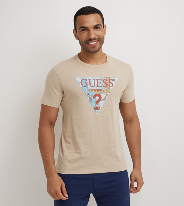 Guess jean hot sale t shirt