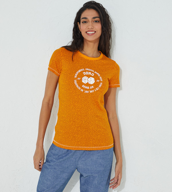 تيشيرت كاجوال مزين بطبعة