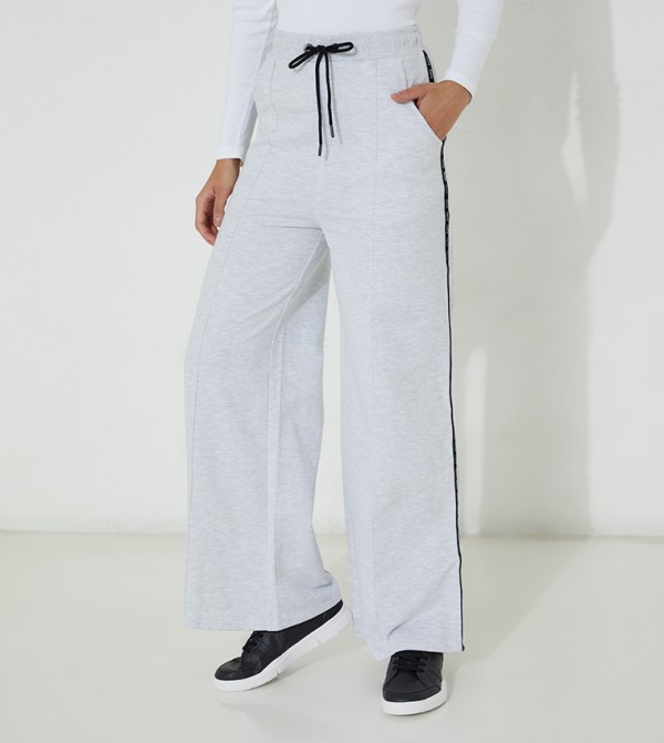 Aero Trendy Ladies Flare Active Pants