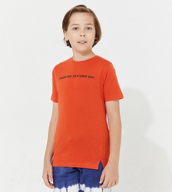 Orange t discount shirt kid