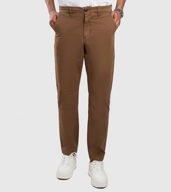 Aero Men's Mid Rise Slim Fit Chinos
