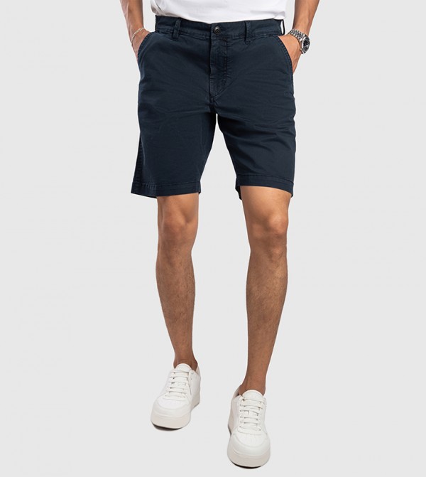 Aero Men's Mid Rise Chino Shorts