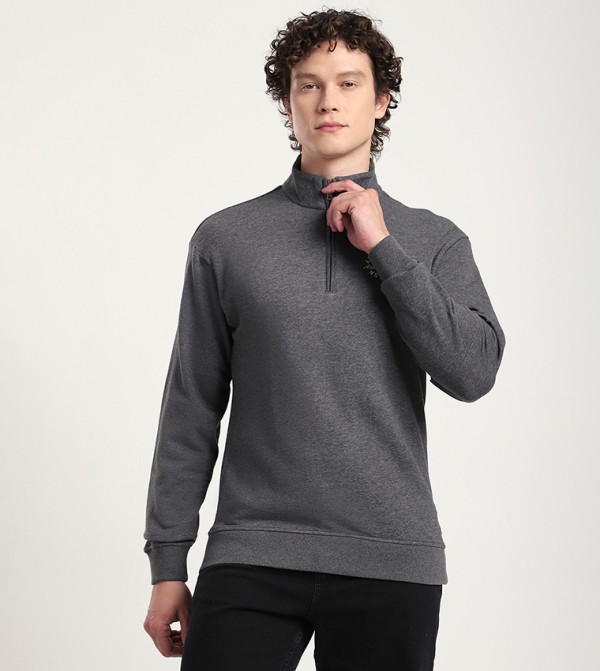 تيشيرت ايرو رجالي بشعار مطرز 