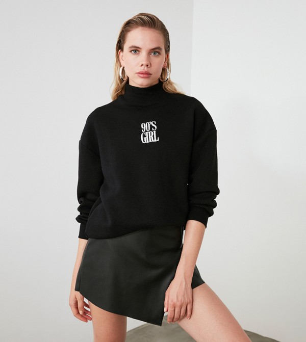 Buy Trendyol Basic Knit Raised Sweatshirt In Black 6thStreet