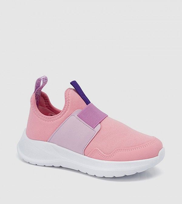 FREEDOM Round Toe Slip-On Shoes