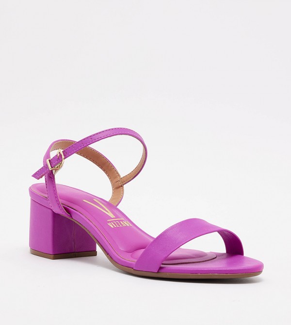 Yasuhiroo Ankle Strap Block Heel Sandals