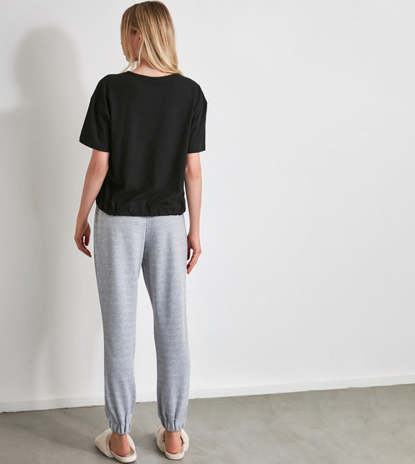 Buy Trendyol Printed Night Suit In Multiple Colors | 6thStreet Kuwait