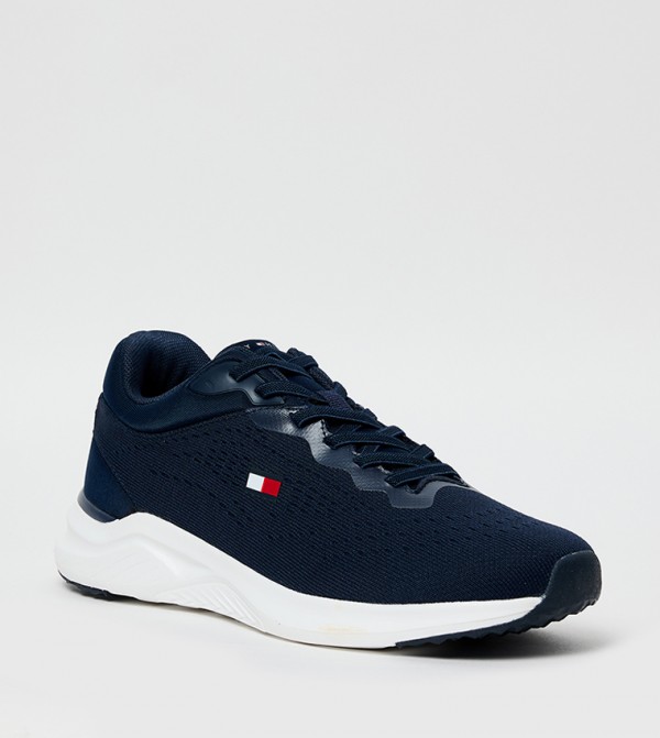 Round Toe Lace-UP Sneakers