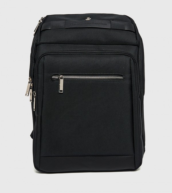 شنطة ظهر سادة بجيب أمامي