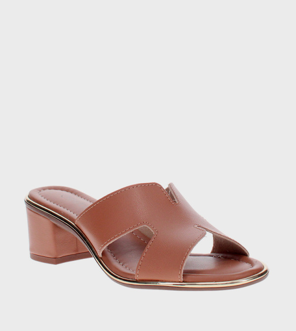 Cut-Out Peep Toe Heeled Sandals