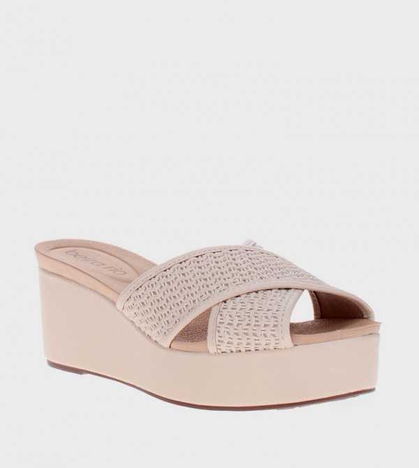 Textured Peep Toe Wedge Sandals