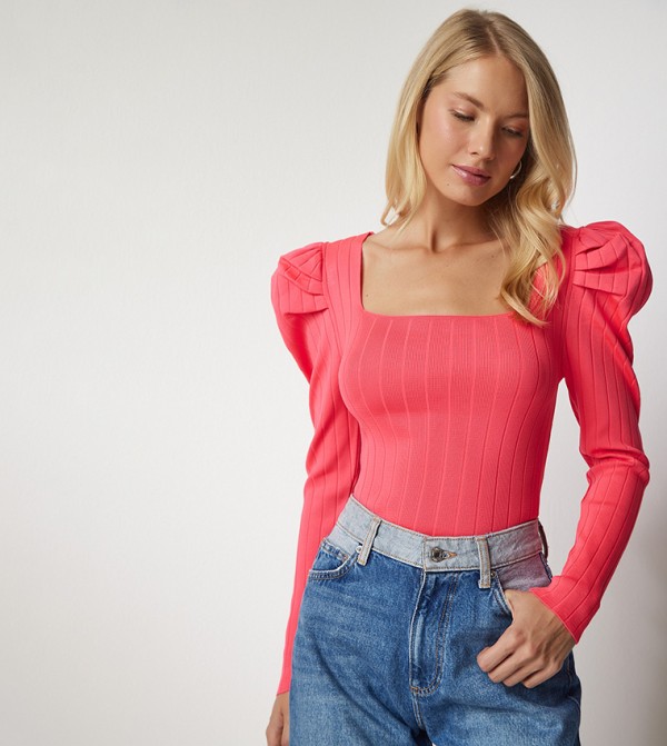 Ribbed Puff Sleeves Top