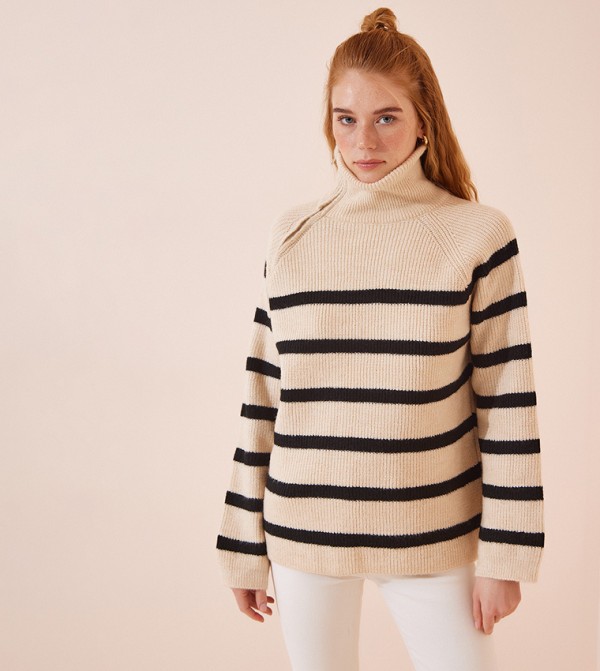 Zippered Long Sleeves Sweater