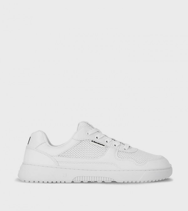 ZING Round Toe Lace-Up Sneakers