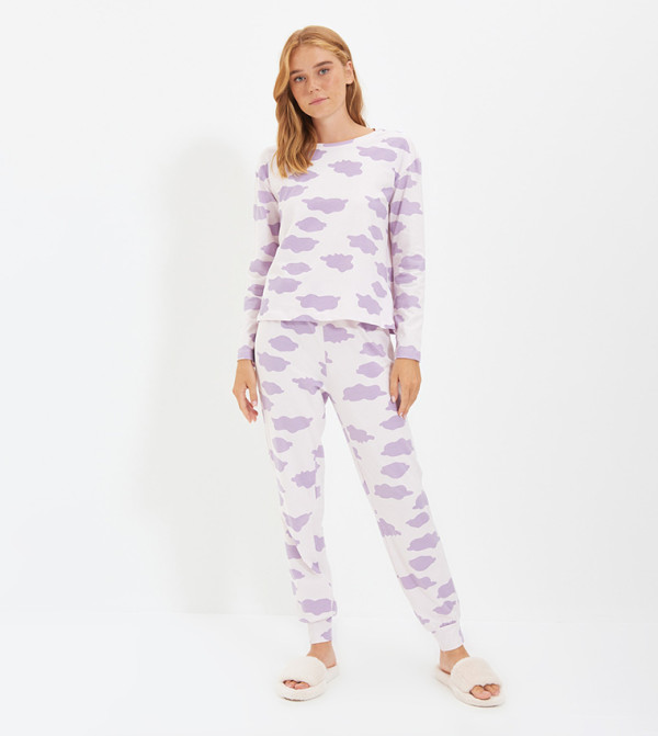 Buy Trendyol Printed Night Suit In Multiple Colors | 6thStreet Qatar