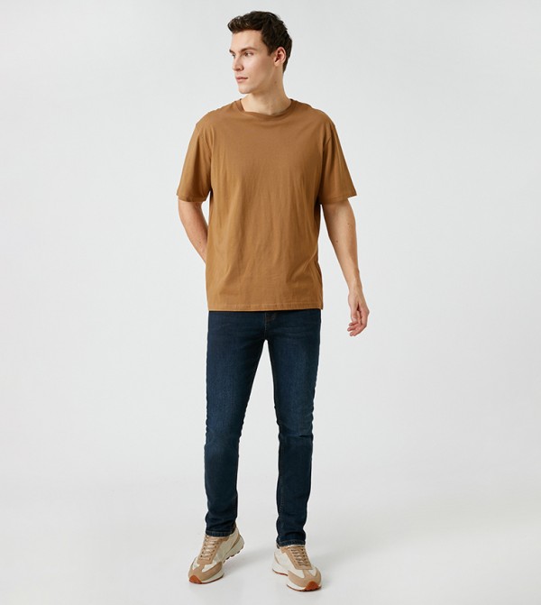 Premium Mid Rise Slim Fit Jeans