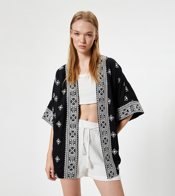 Embroidered Viscose Kimono 