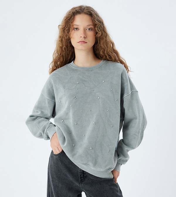 Embellished Oversized Sweatshirt