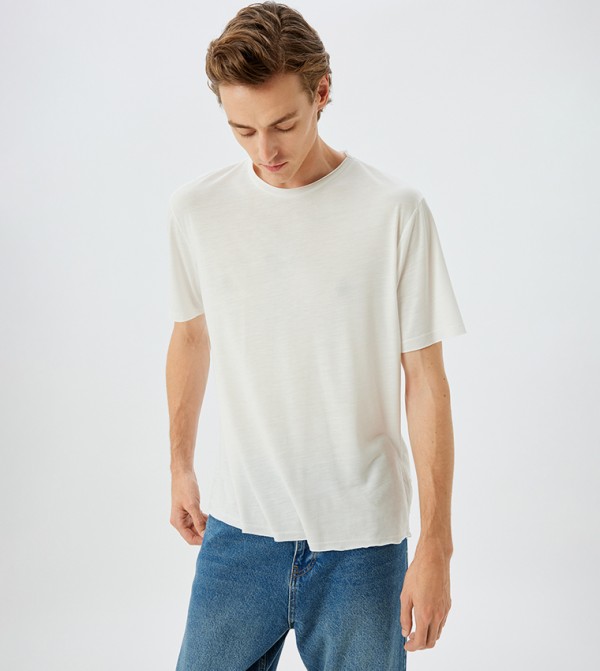 Solid Short Sleeves T-Shirt