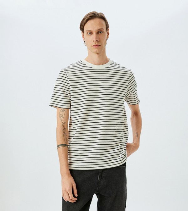Striped Short Sleeves T-Shirt