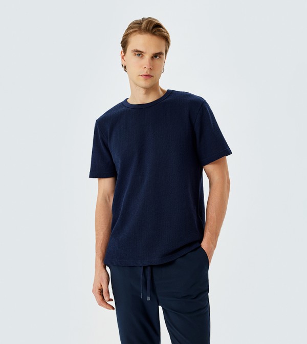 Textured Short Sleeves T-Shirt
