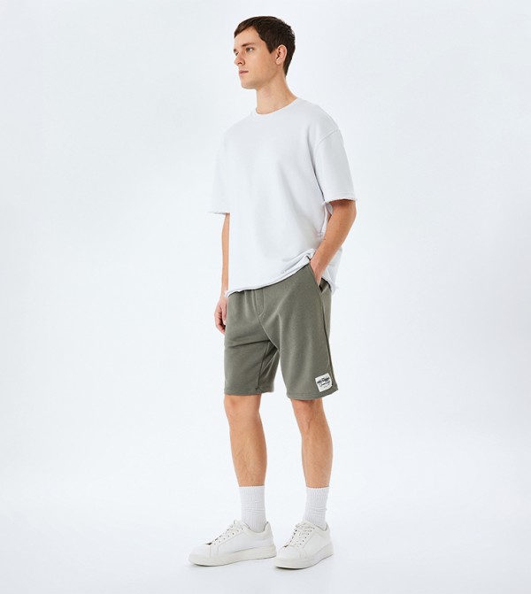 Label Detail Drawstring Waist Shorts