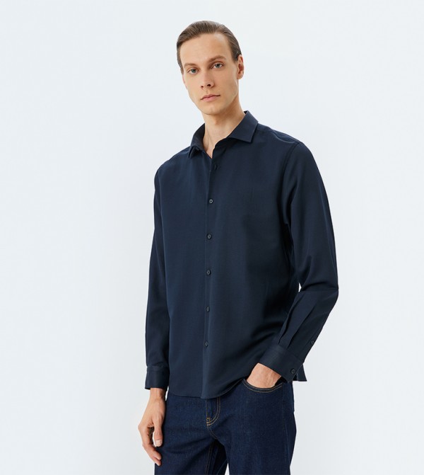 Solid Classic Collar Shirt