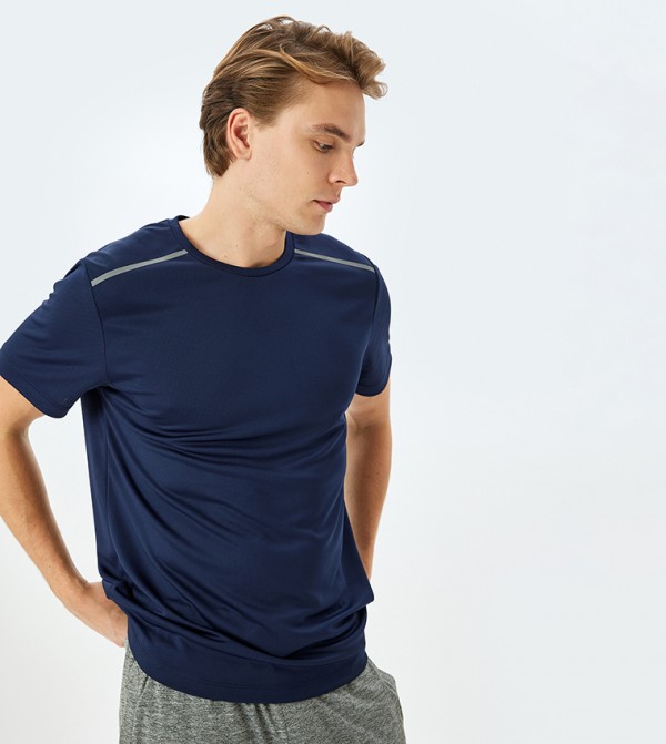 Solid Short Sleeves Active T-Shirt