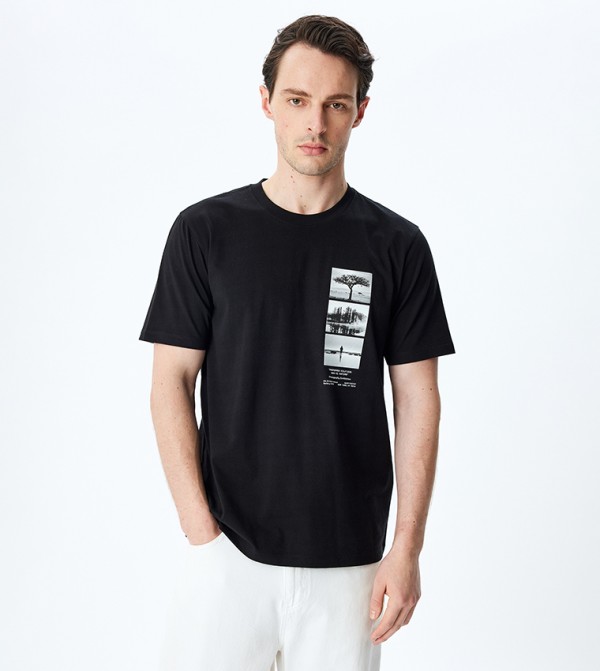 Printed Crew Neck T-Shirt