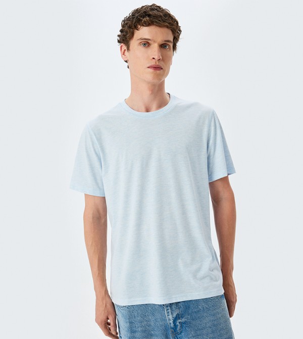 Solid Crew Neck T-Shirt
