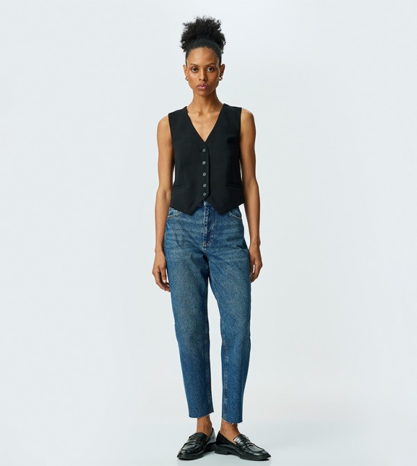 Washed High-Rise Mom Fit Jeans