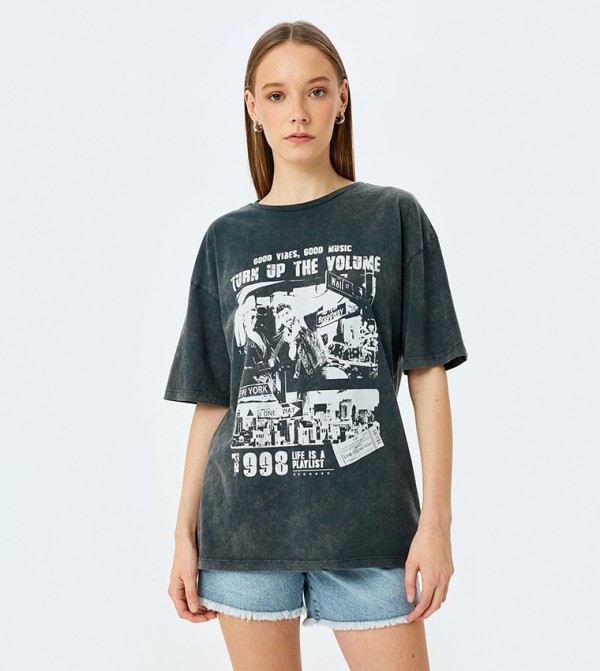 Printed Crew Neck Oversized T-Shirt