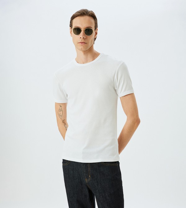 Solid Short Sleeves T-Shirt
