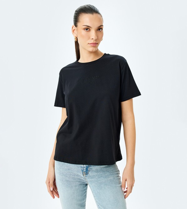 Embroidered Crew Neck T-Shirt