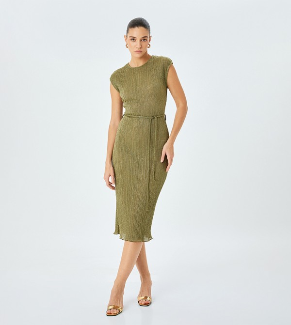 Textured Crew Neck Midi Dress