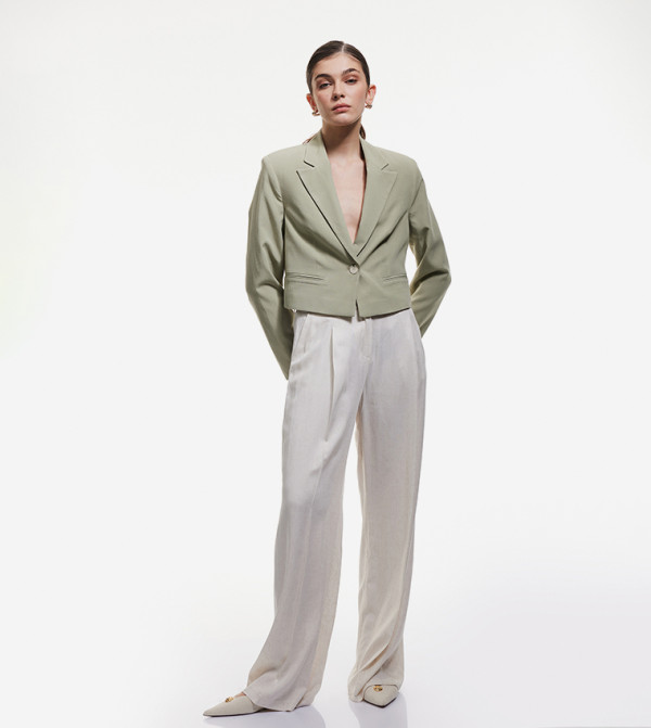 بليزر كروب بياقة لابل 