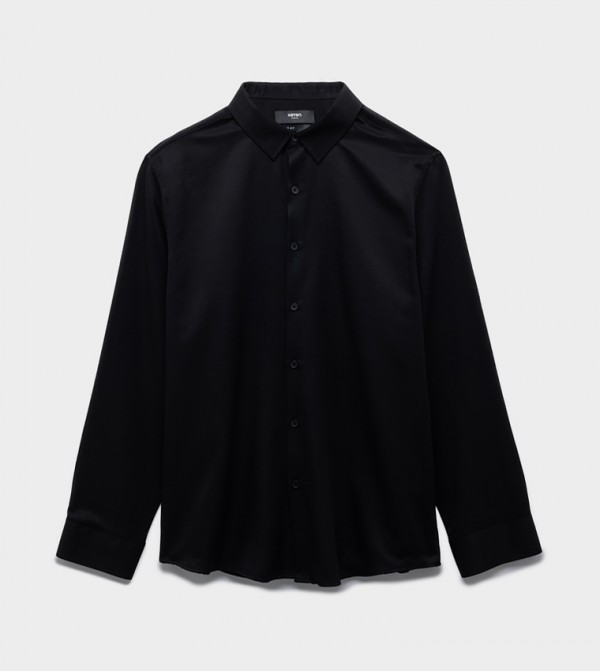Solid Regular Fit Long Sleeves Shirt
