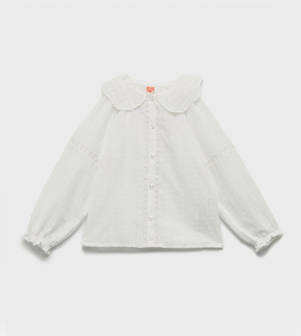 قميص بياقة بيتر بان 