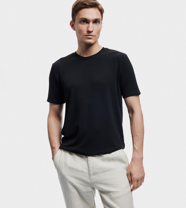 Textured Slim Fit Crew Neck T-Shirt
