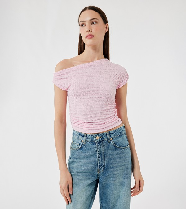 Textured Asymmetric Shoulder Crop Top