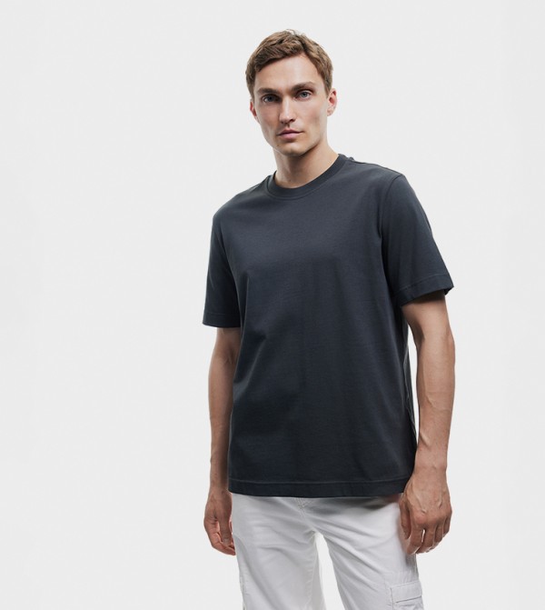 Solid Crew Neck T-Shirt
