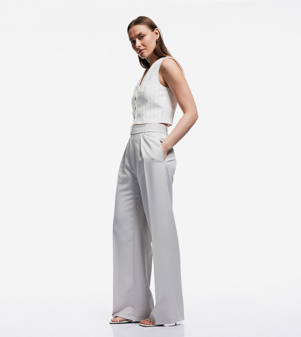 Pleat Detail Wide Leg Trousers