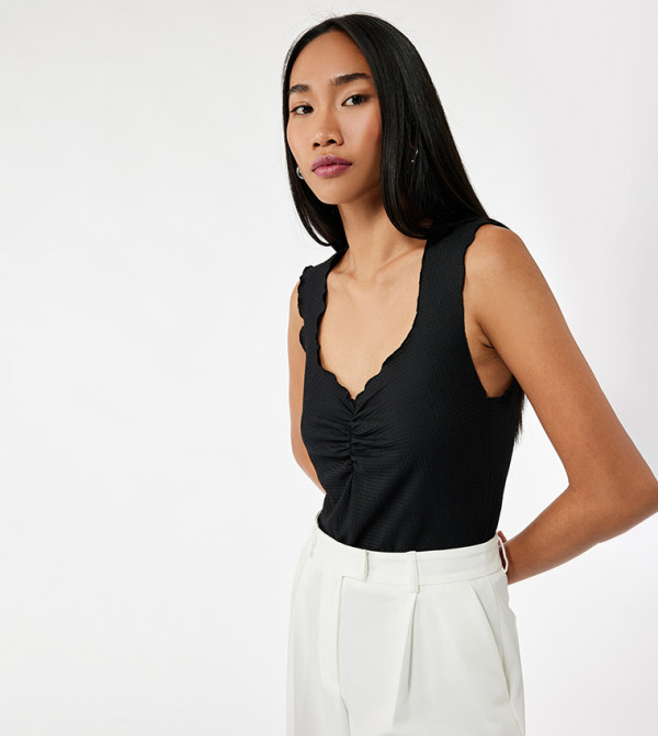 Ruched Sleeveless Top