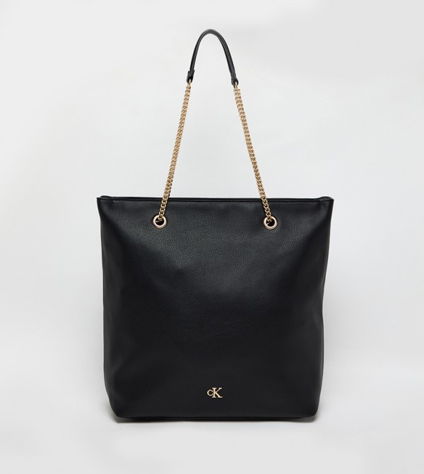 Textured Zip Closure Shoulder Bag