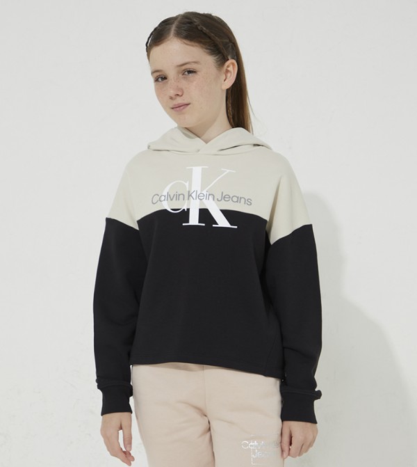 Calvin klein blocking discount statement logo hoodie