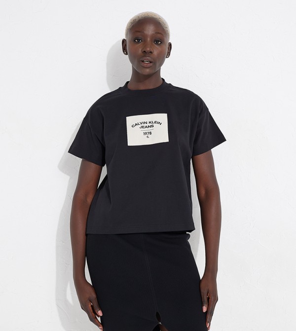 Calvin klein reverse 2024 logo t shirt