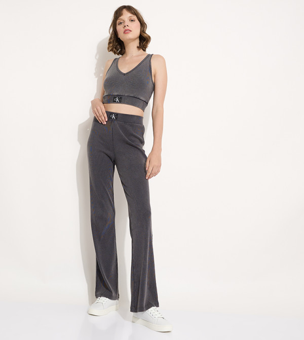 بنطال مرن بخصر عالي 