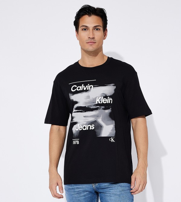 Logo Printed Short Sleeves T-Shirt